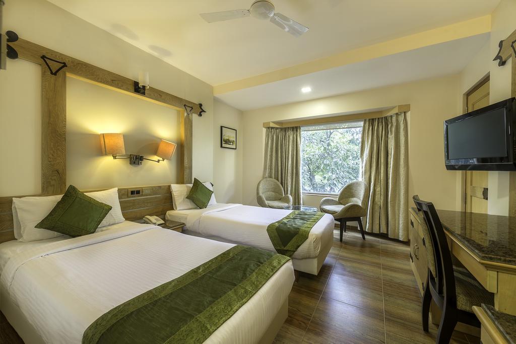 Deccan 8 Poona Buitenkant foto